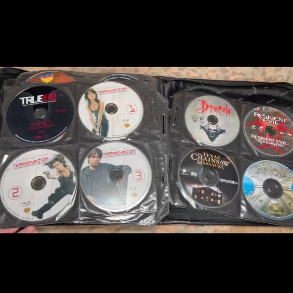 Binder of 137 Discs - Bluray and DVDs - Disney/True Blood/Shrek/Futurama/ATHF - Picture 14 of 15